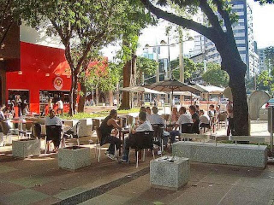 Flat Perto De Tudo Na Savassi Belo Horizonte Luaran gambar
